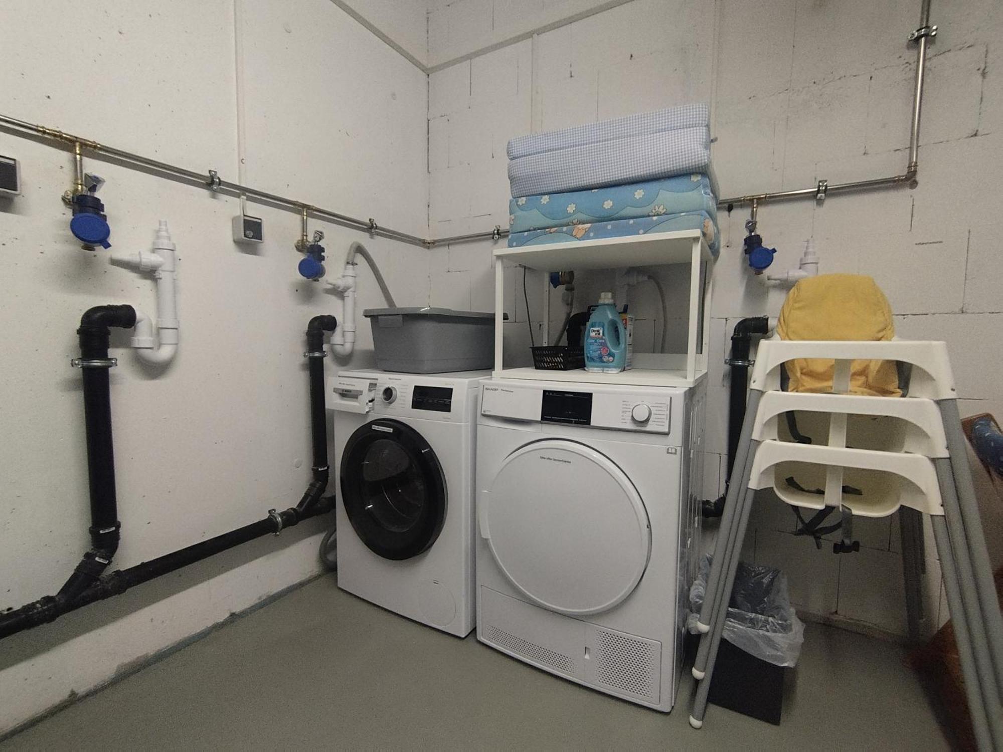 Cityvibe Apartment Fuer Bis Zu 4 Erlangen Buitenkant foto