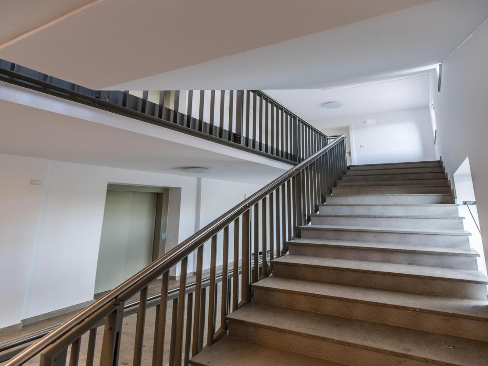 Cityvibe Apartment Fuer Bis Zu 4 Erlangen Buitenkant foto